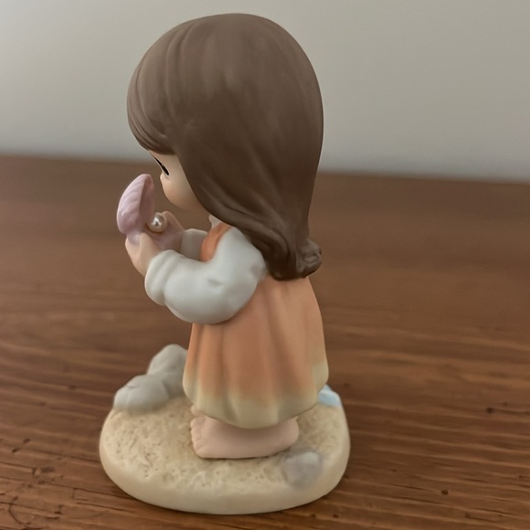 Precious Moment Enesco 1999 The Great Pearl Figurine - Picture 4 of 9